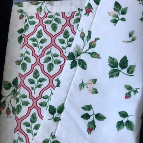 Custom made Chintz Like Grand Millenial 3 pc Pink Rose Floral Placemat Table Set - Picture 1 of 11